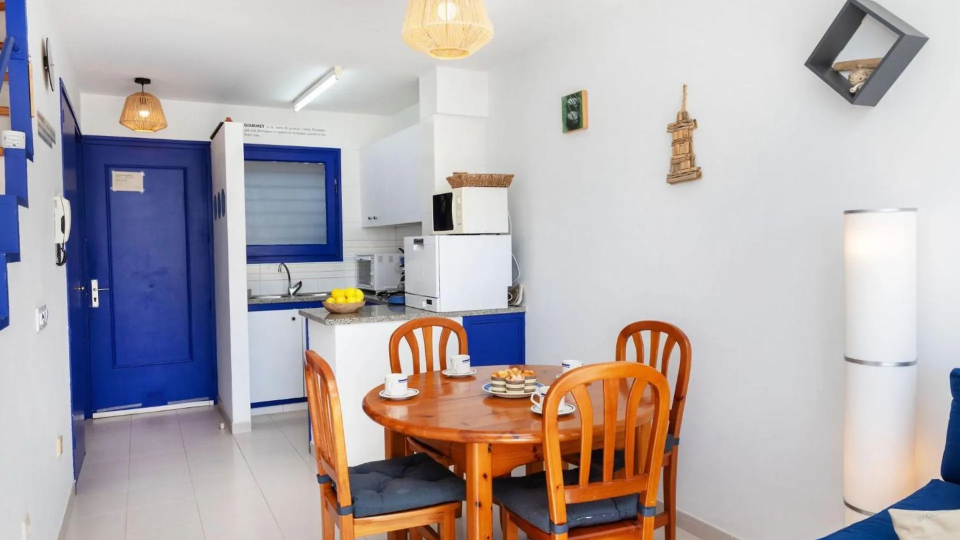 Apartment Grifeu-3 By Interhome Льянсса 0*,